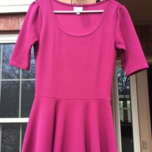 LuLaRoe Medium Nicole fuchsia pink